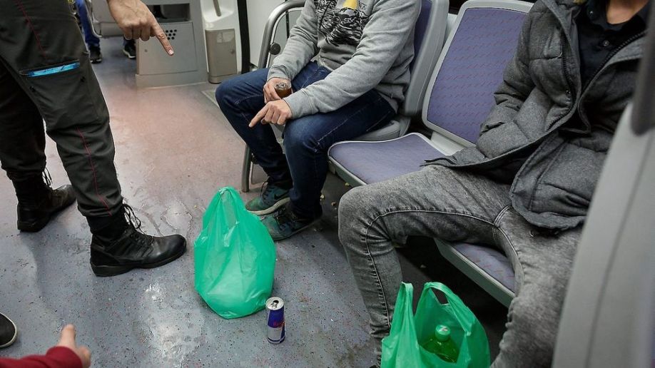 Vigilantes estación de Blanes