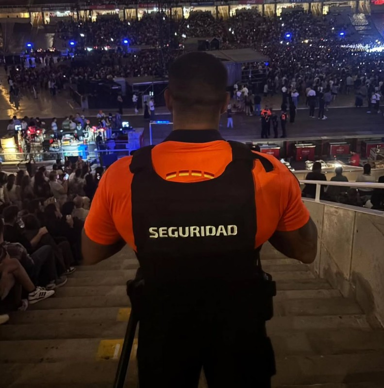 No somos policías frustrados. Somos Vigilantes frustrados.